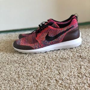 Nike Men’s Roshe Run